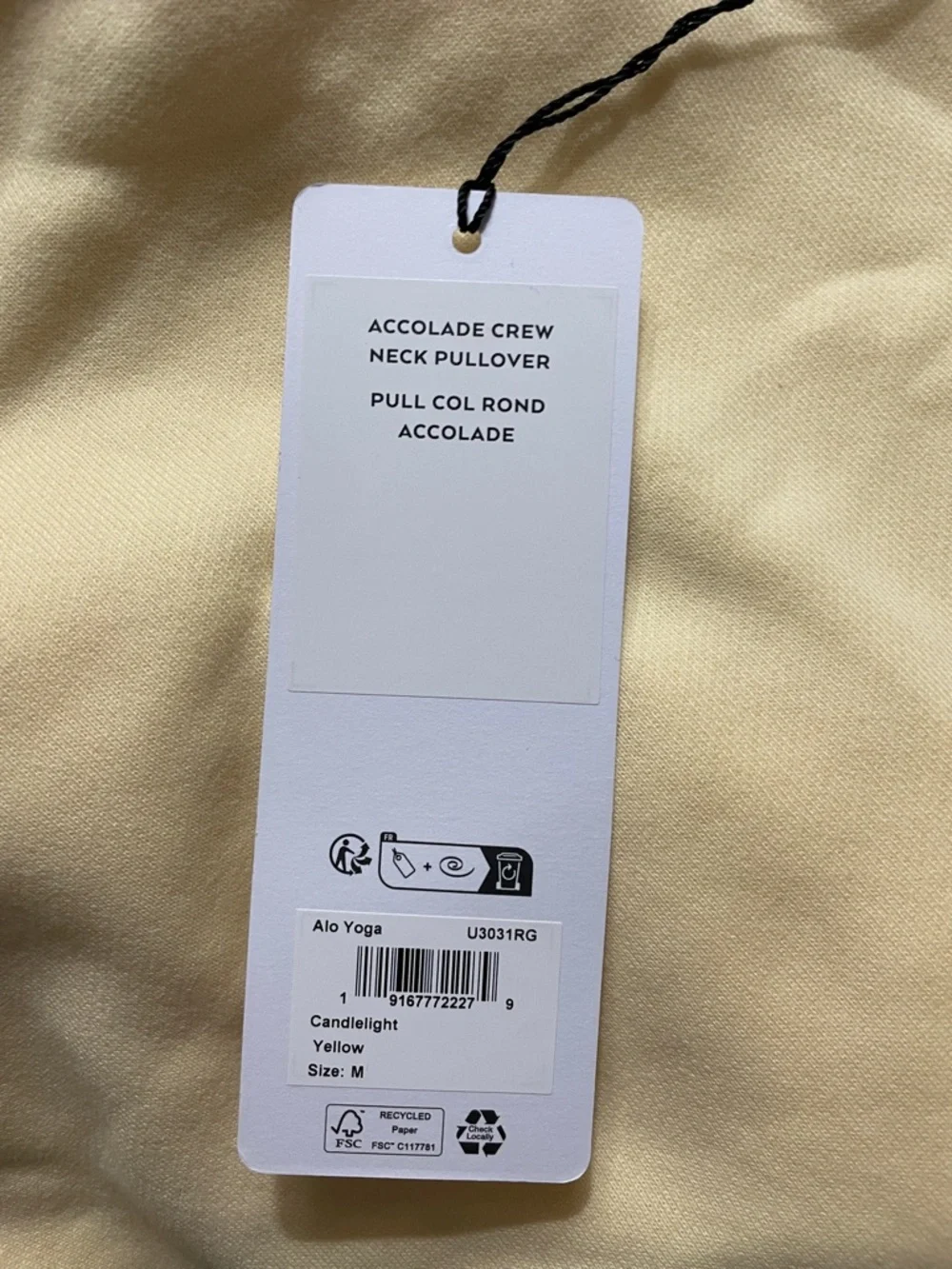 Alo Yoga NWT Accolade Crew Neck Pullover Candlelight Yellow Size M